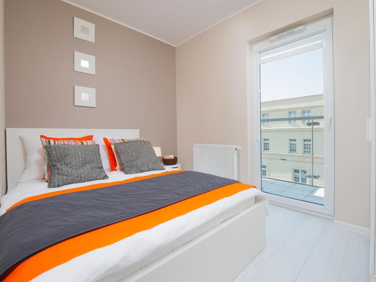 Apartamenty Homely Place Centrum - Stary Rynek - Parking Poznań Exteriör bild
