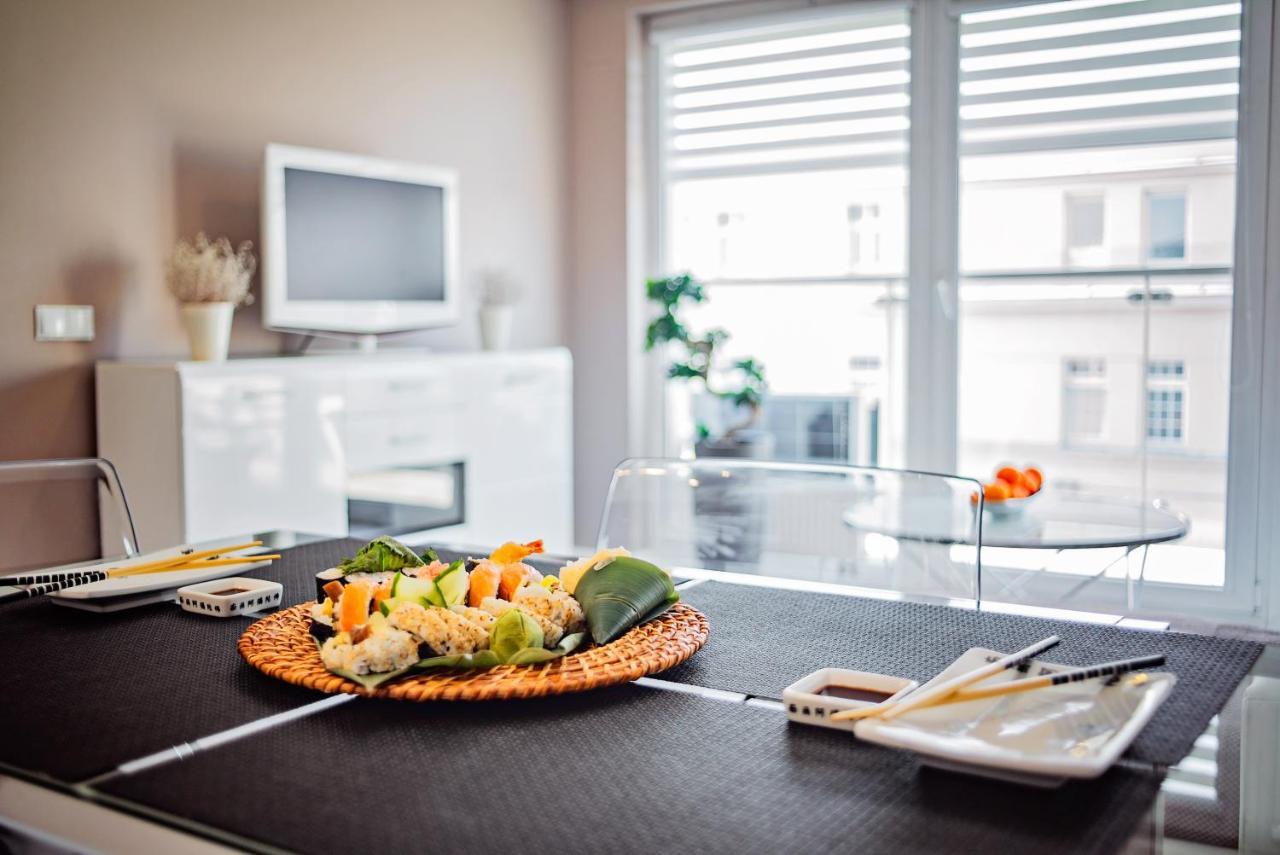 Apartamenty Homely Place Centrum - Stary Rynek - Parking Poznań Exteriör bild