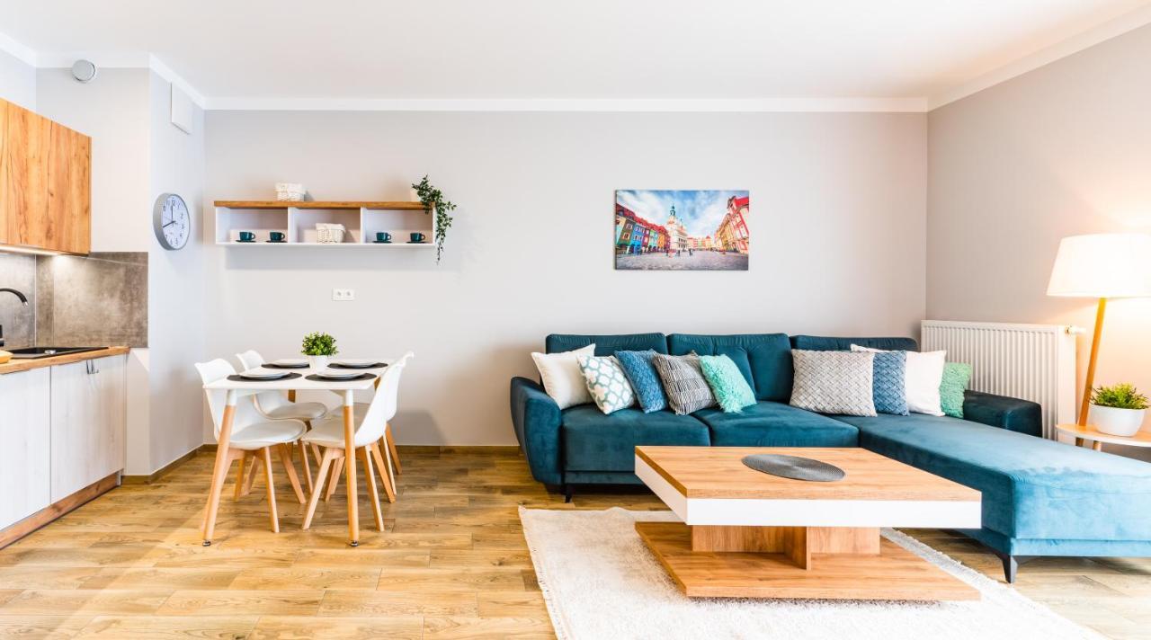Apartamenty Homely Place Centrum - Stary Rynek - Parking Poznań Exteriör bild